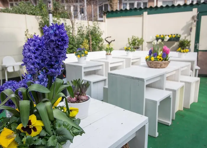 Отель Hotel Zest Den Haag - Scheveningen 2*