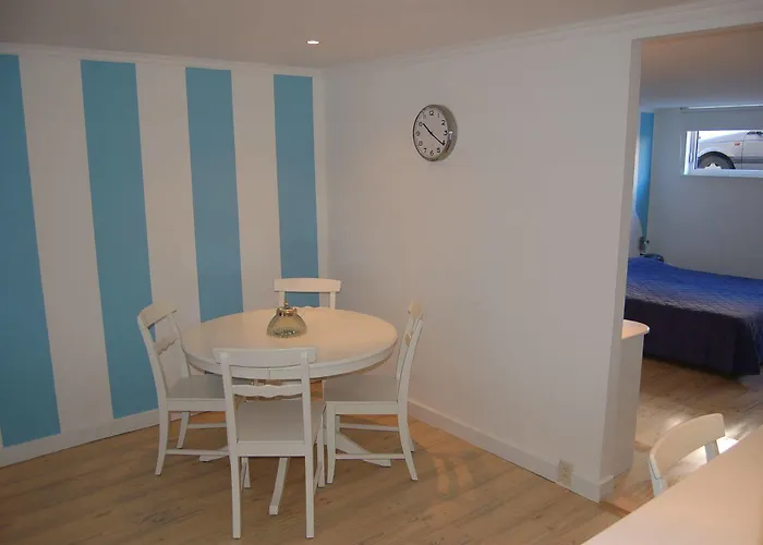 Hotel Zest Den Haag - Scheveningen 2*